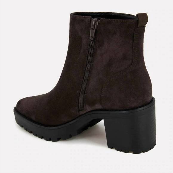 NEW ANDRE ASSOUS milla suede boots in chocolate - Picture 2 of 4